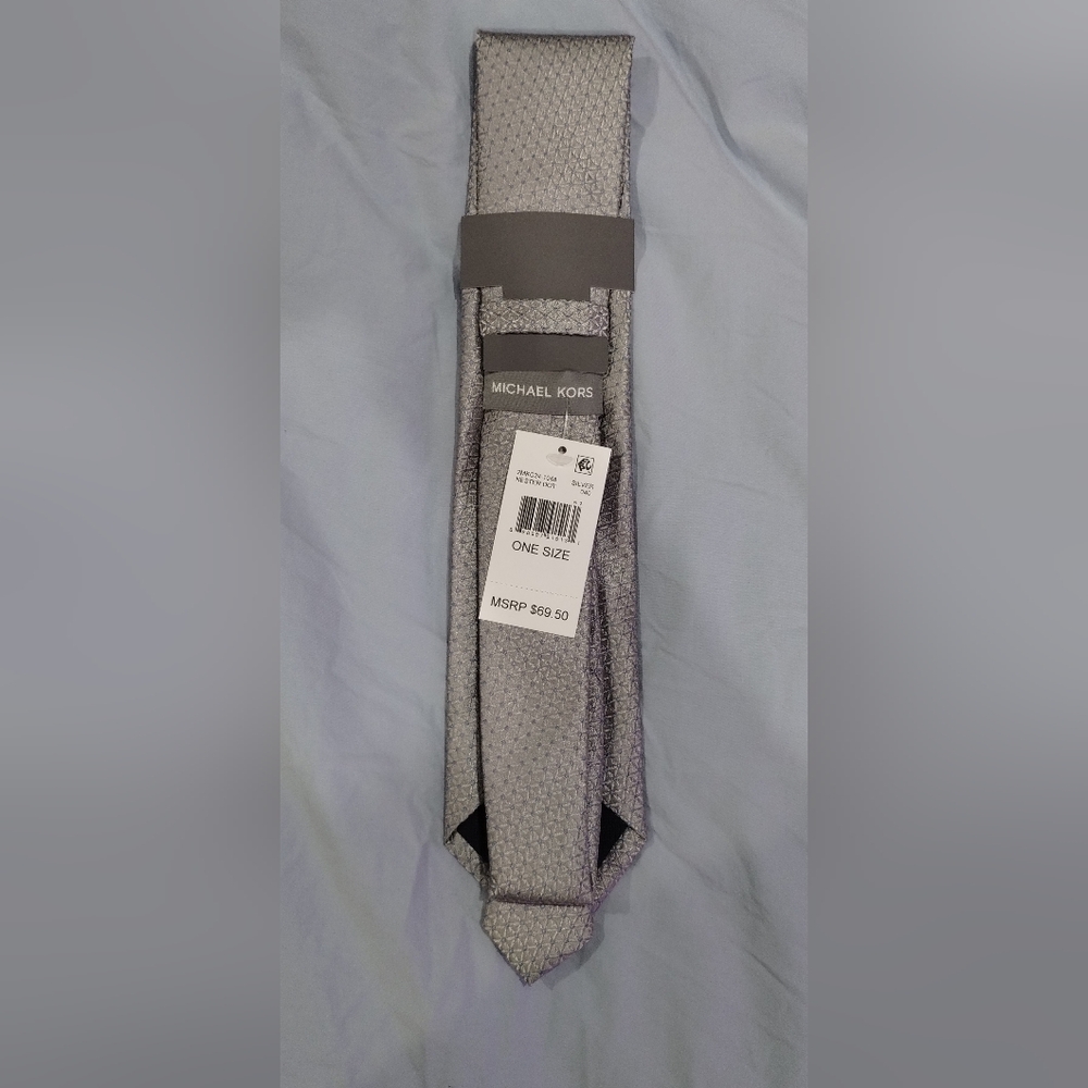 🔥(NWT)🔥Michael Kors Ties(8 Total) - Picture 11 of 16